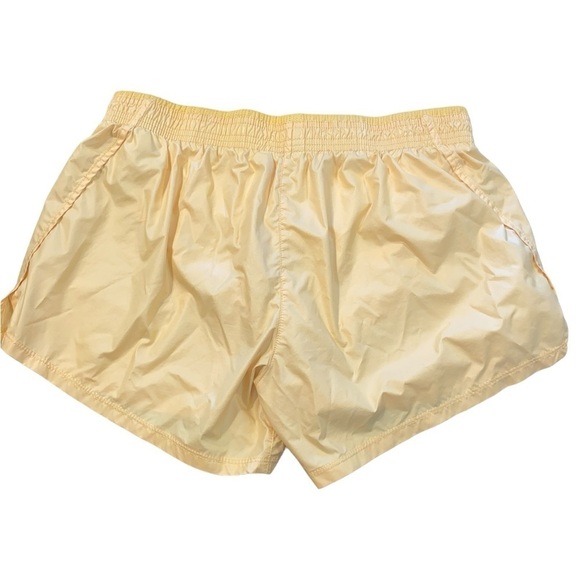 Nike Swoosh Butter Yellow Lined Runner shorts moisture wicking sporty athleisure - Picture 15 of 16